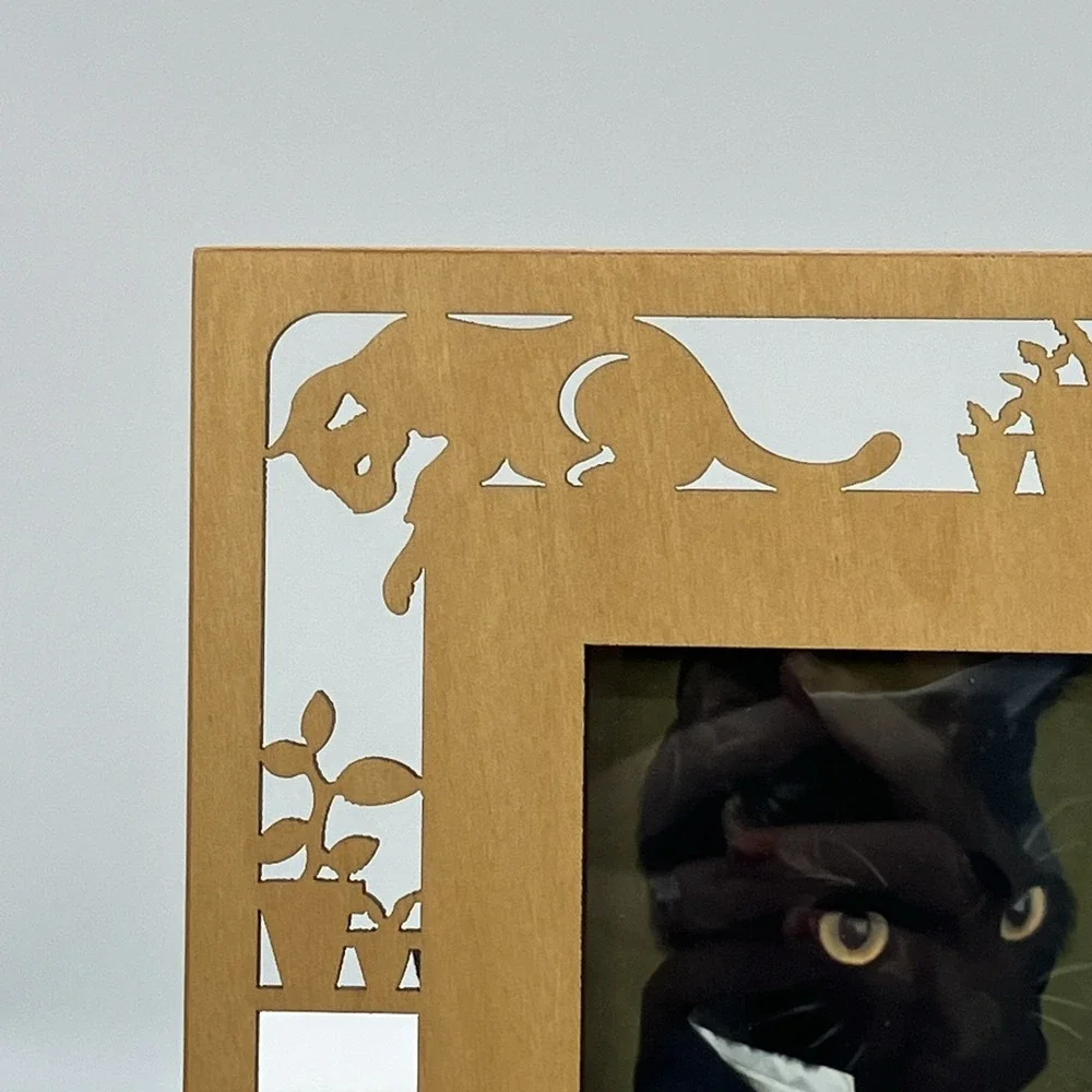 Wood Carved Cut Out Cat Kitten‎ Picture Frame Plants Quirky Kitschy Photo Gift